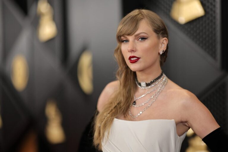 Taylor Swift Fans Cry Foul as Beyonce Is Named Top Pop Star of 21st Century